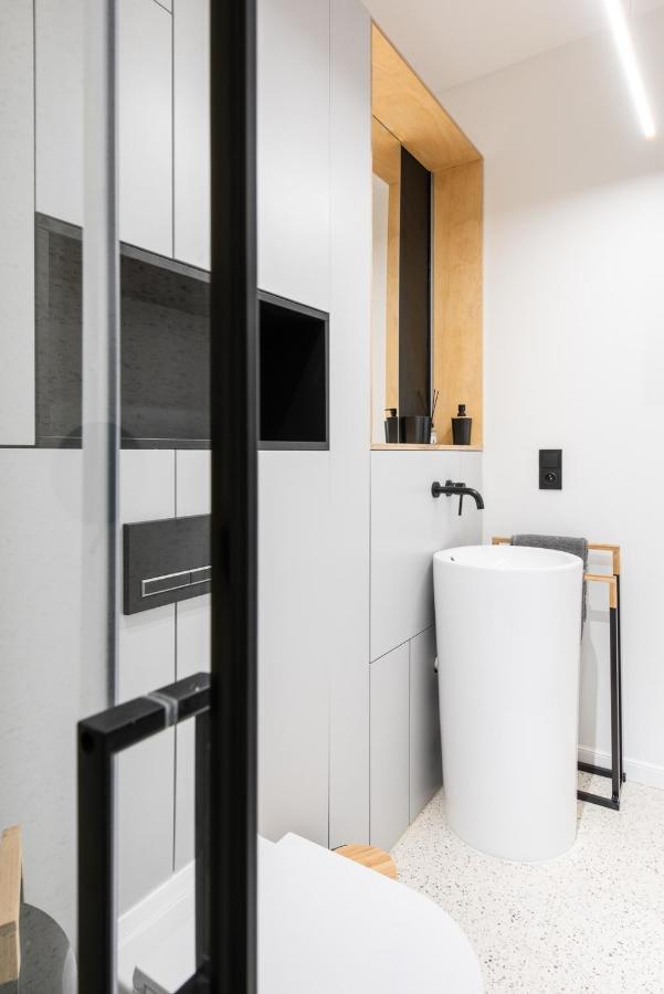 Park Lane Apartment Lea Cracóvia Exterior foto
